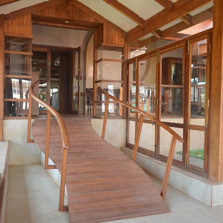 Kaular Atithis Grand Kokan Resort Ganpatipule Exterior foto